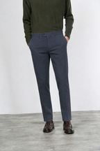 Paris pantalone chino uomo in gabardina cotone e lana carrot fit