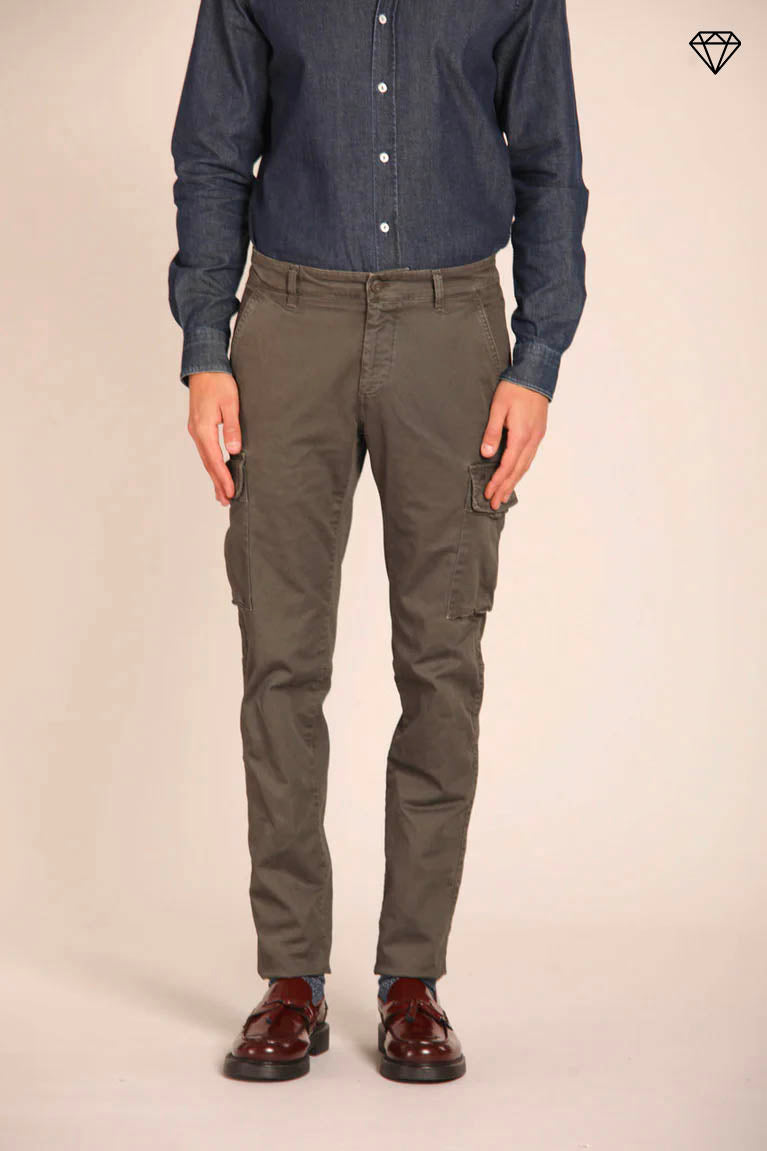 Chile pantalón cargo hombre en gabardina ajuste extra slim