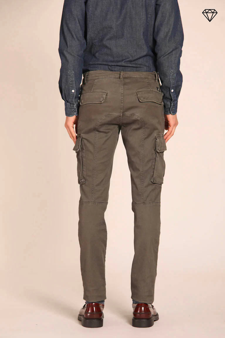 Chile pantalón cargo hombre en gabardina ajuste extra slim