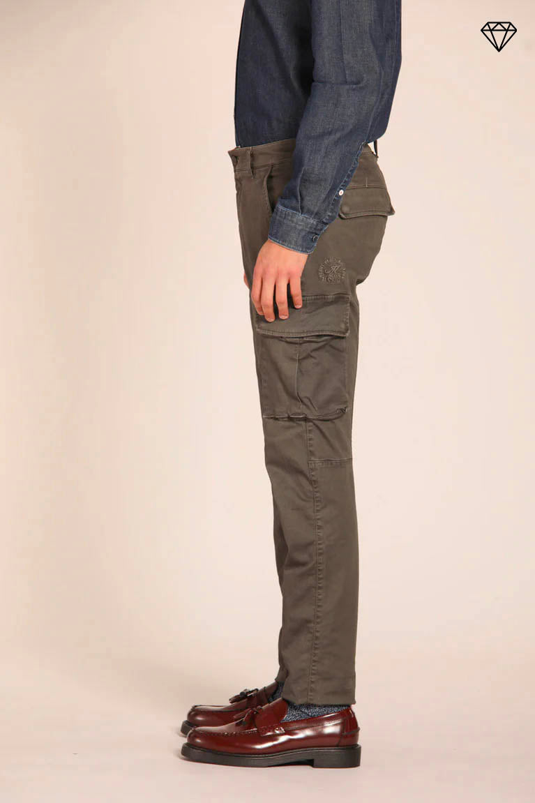 Chile pantalón cargo hombre en gabardina ajuste extra slim