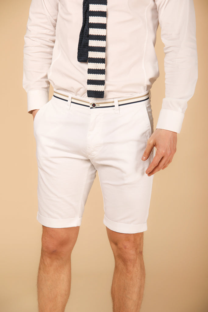 Image 1 of Mason's London Summer model men's chino bermuda in white, regular fit