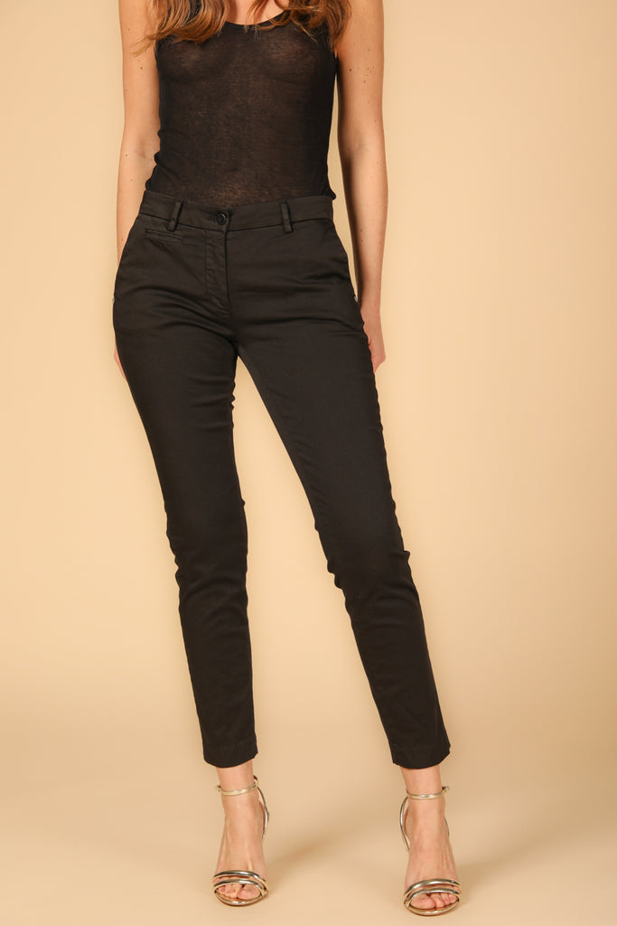 Image 1 of women's chino pants, New York model, in black with a slim fit by Mason's