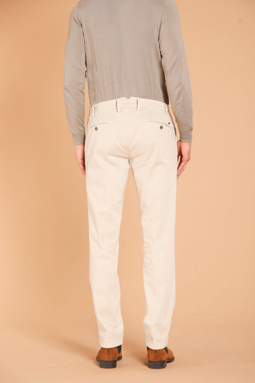 New York Times pantalon chino homme en gabardine avec détails sartoriaux coupe régulière