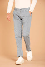 Foto 1 Torino City String pantalone chino uomo in gabardina slim fit