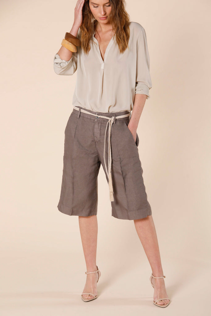 image 1 of woman's chino bermuda in tencel and linen  new york straight model in brownish regular fit by mason's 