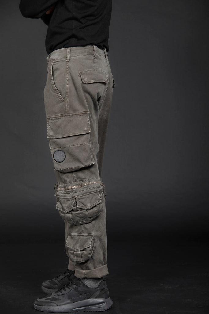 New Wilbour Multipocket man cargo pant in gabardine limited edition