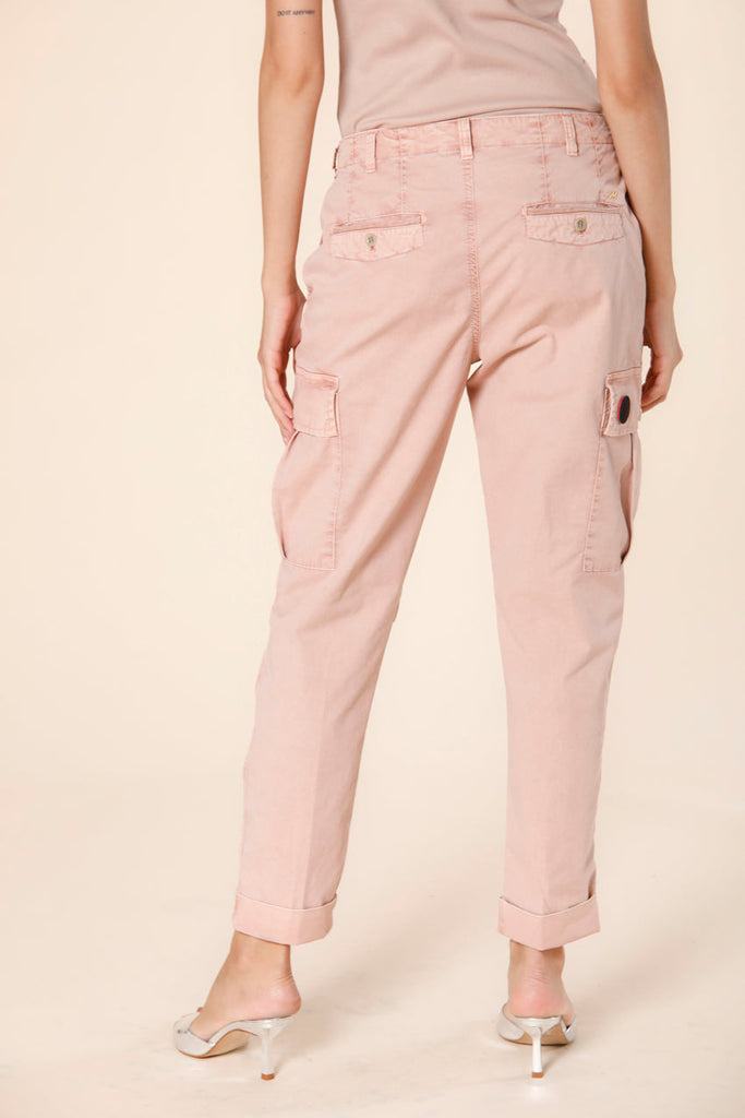 Image 3 of women's cargo pants in pink cotton twill icon washes Judy Archivio W model by Mason's