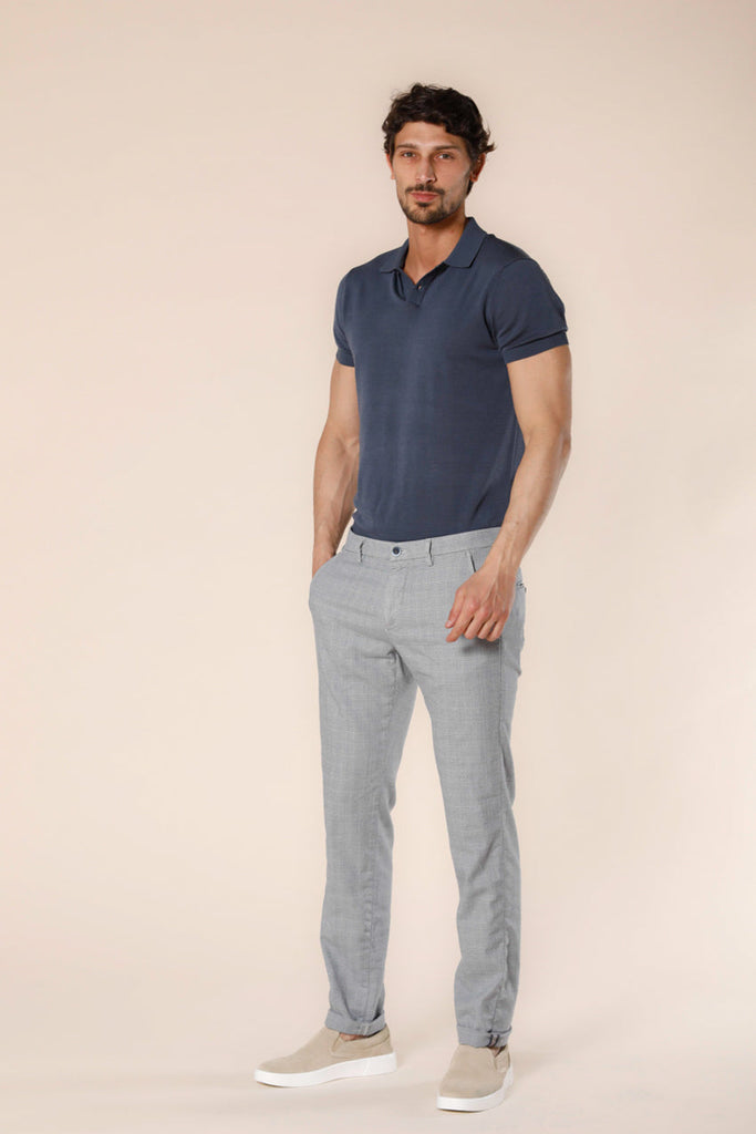 Image 2 of light gray cotton men's chino pants with wales print Torino Style model by Mason's