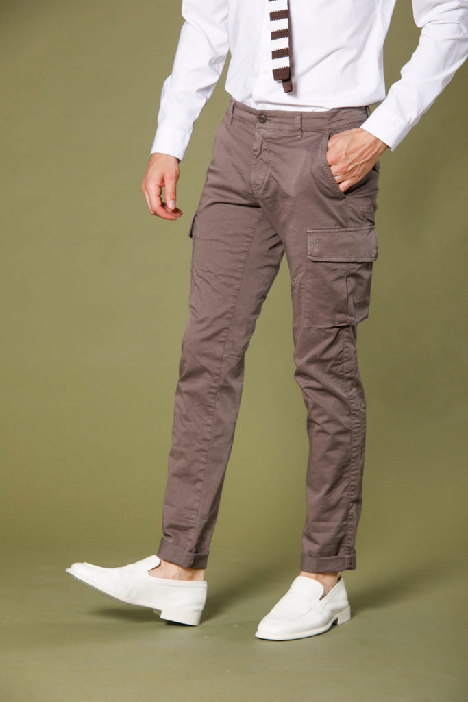 immagine 1 di pantalone cargo uomo in cotone modello Chile colore marroncino extra slim di Mason's