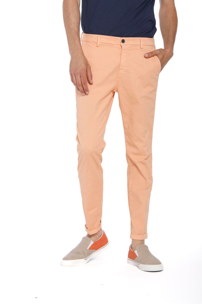 Osaka Style man chino pants in cotton and tencel carrot fit - Mason's US